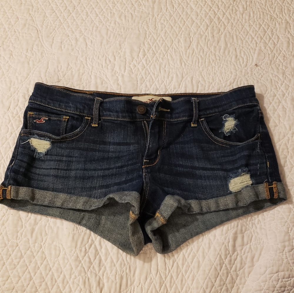 Size 9, Hollister jean short shorts